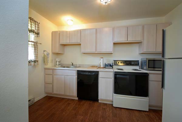 Kitchen of Duplex Left, Rainbow Valley Lodge
